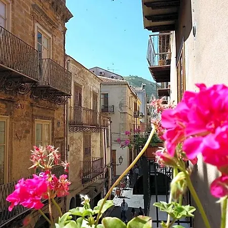 Panzió Del Corso Cefalù